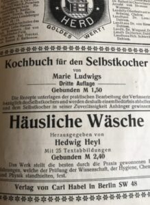 Häusliche Wäsche von 1915 etwa